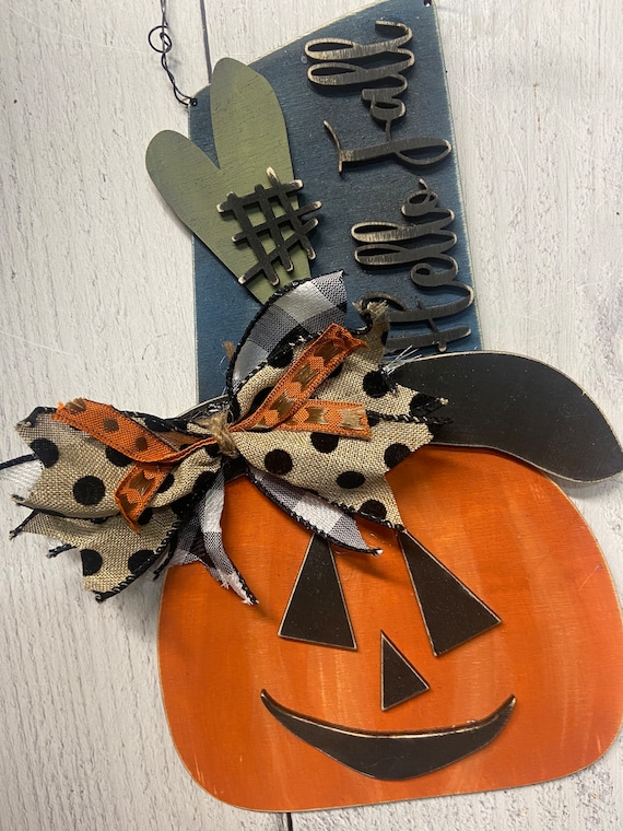 Hello Fall Pumpkin Scarecrow DIY unpainted