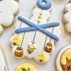 Pooh Bear Themed Royal Icing Transfer Sheets (3 designs, 2 sizes each) - DIGITAL DOWNLOAD