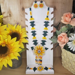 Mexican Handcrafted Maxi Necklace, bracelet and earrings set Huichol flowers Handpainted beads Boho Hippie