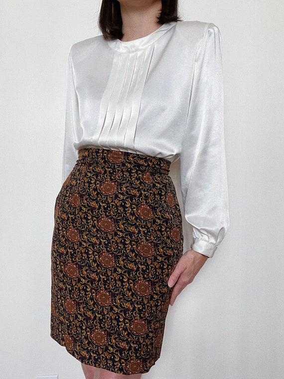 Vintage Liz Claiborne pleat front blouse - image 3