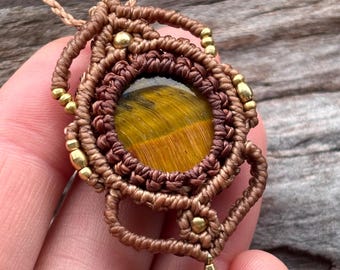 Gold Tigers Eye Macrame Crystal Pendant Necklace | Bohemian | Hippie | Crystal Micro Macrame