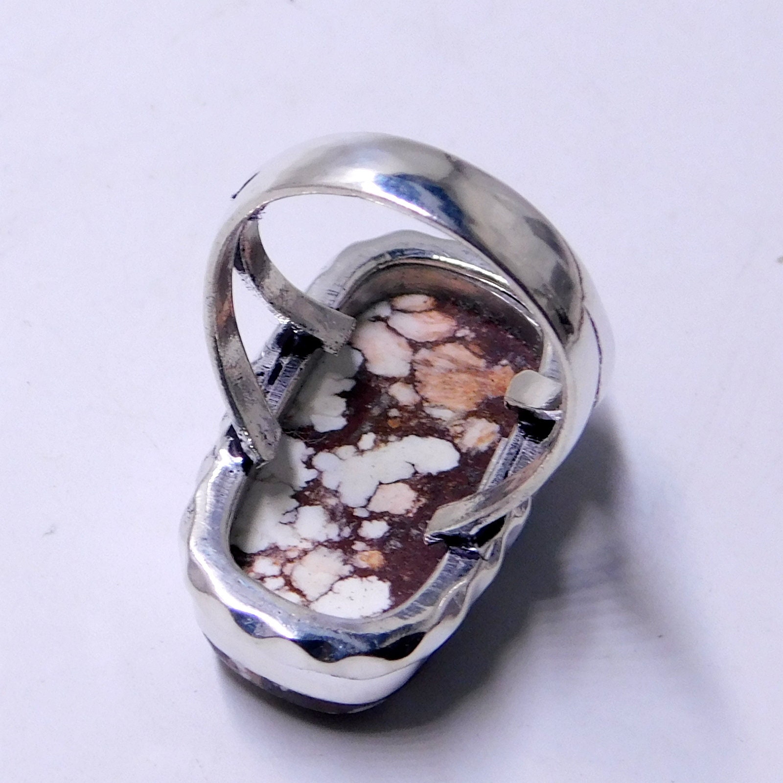 Bague cheval sauvage en magnésite en sterling 925. Fabriqué à