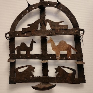 Rustic iron handmade tea light candle holder wall hanging