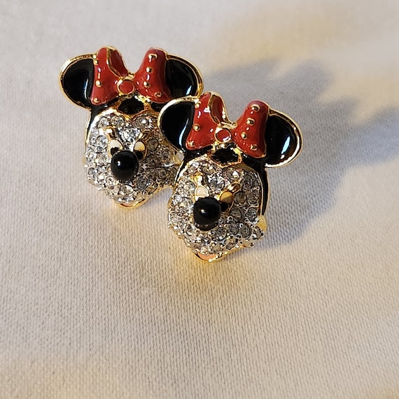 Disney Minnie Mouse Head Rhinestone earrings