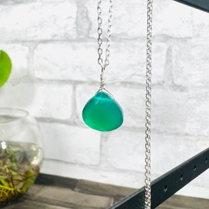Green Onyx Necklace, Sterling Silver Onyx Necklace, Gemstone green onyx Necklace, Onyx Jewelry