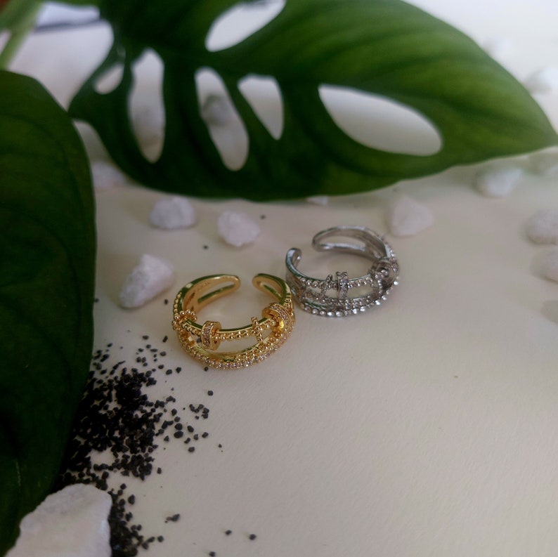 Anti Stress Ring mit beweglichen Perlen in Gold und Silber C