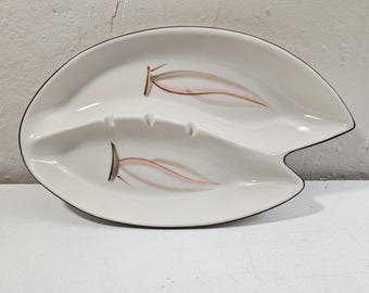 True Porcelain Winfield Mid Century Modern ashtray atomic retro