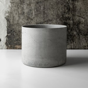 Concrete flower planter  | Vik XL  |