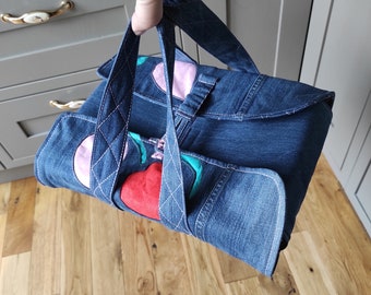 Quilted Fabric Casserole Dish Carrier. Upcycled Denim. Gift for Jeans Lovers.