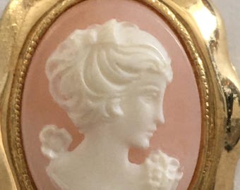 Small Vintage Cameo Pendant Only - No Chain 1980s Unmarked