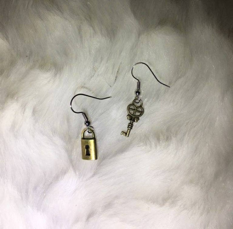 Lock and key earrings!