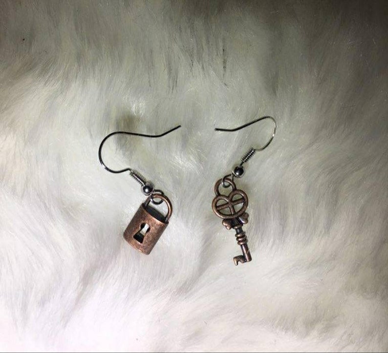 Lock and key earrings!