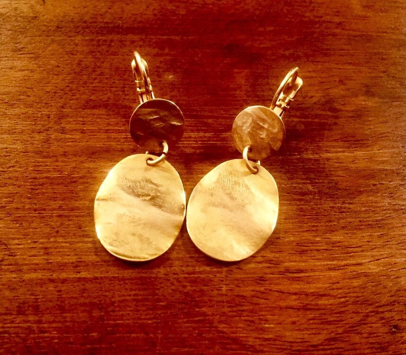 Golden dinging earrings