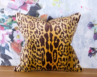 Luxury French animal print velvet pillow - Nobilis Paris velvet lumber pillow cover - designer pillow - leopard velvet throw pillow cushion