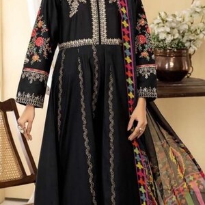 Embroidered Cotton dress Beautiful chiffon duppta & trouser.