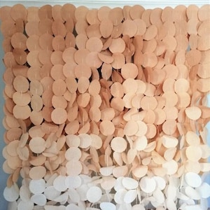 Ghirlanda di carta neutra sfumata, sfondo beige per feste, sfondo da appendere per compleanni, decorazione per cerimonia di matrimonio, tenda per servizi fotografici