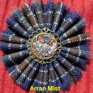 Arran Mist 100%wool Tartan brooch from Scotland.