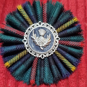 MacLeod of Assynt Hunting Tartan brooch from Scotland.