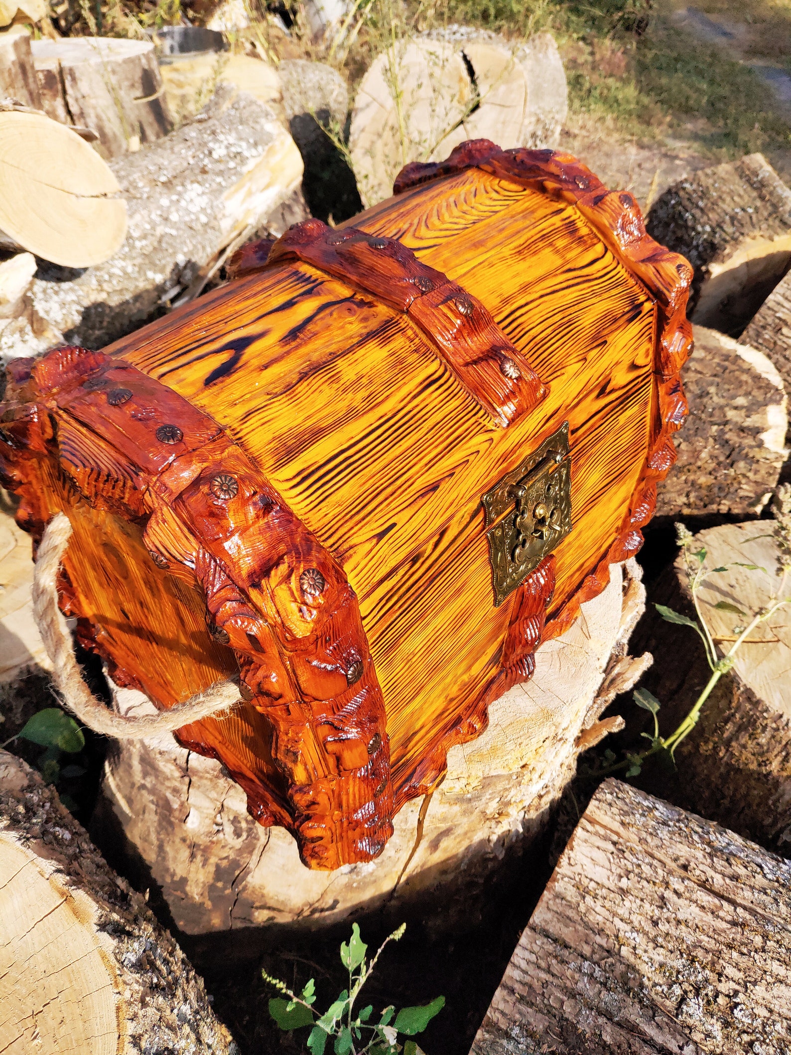 Piratentruhe aus Holz Große Schatztruhe rustikale Kommode | Etsy