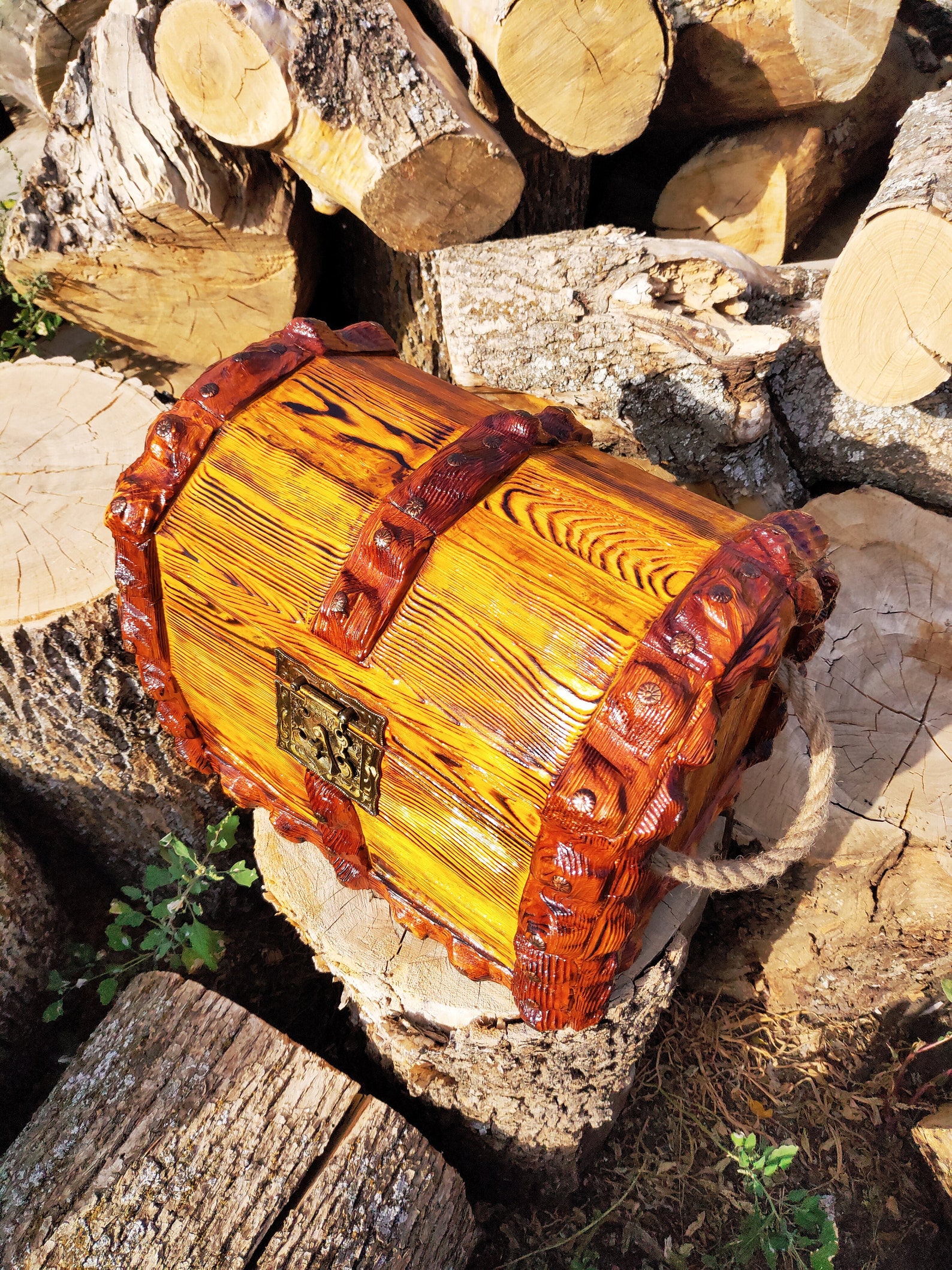 Piratentruhe aus Holz Große Schatztruhe rustikale Kommode | Etsy
