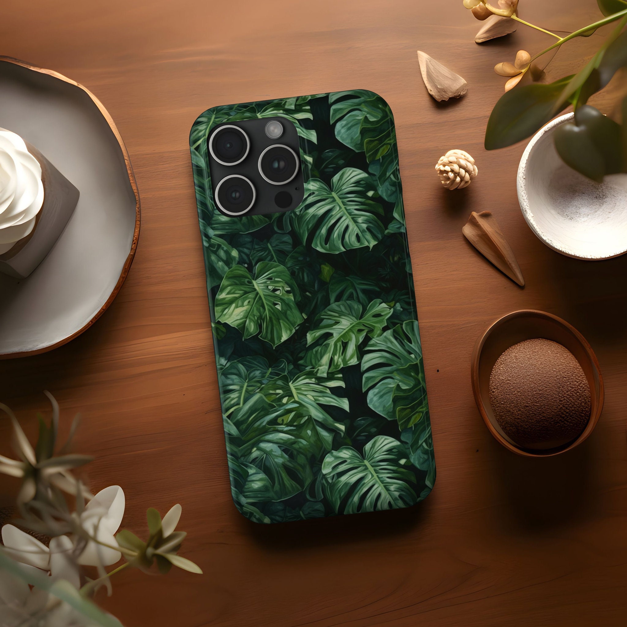 Monstera Leaf Slim Phone Case Nature Floral Phone Case pour iPhone 15 Pro Max, 15 Pro, 15 Plus, iphone 15, 14 Pro Max, Pro, Plus etc.