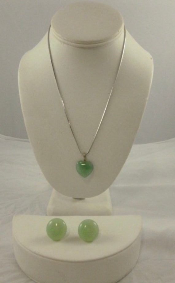 Jade heart pendant and earrings