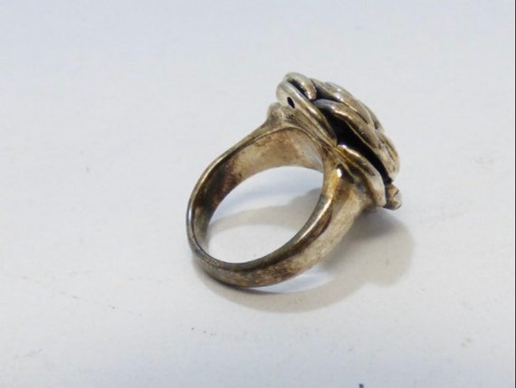 Vintage sterling flower statement ring - image 4