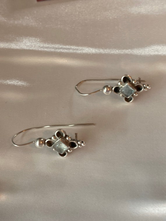 Vintage sterling earrings with clear stone - image 2