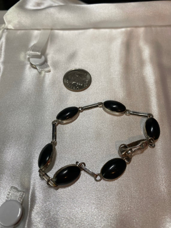 Black stone silver bracket - image 1