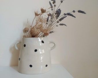Stoneware Polka Dot Vase, Neutral Beige Vase, Rustic Style Flower Holder, Off White Centerpiece, Modern Vintage Vase, Handmade Flower Jar