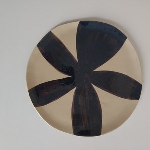 One Beige Stoneware Dinner Plate in an Abstract Floral Design, Neutral Color Serving Plate, Handcrafted Dish, Unique Black and Beige Platter image 2