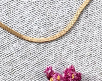 18kt Gold Filled Herringbone Bracelet, Flat Snake Chain, Dainty Bracelet, Jewelry Gift Canada, Gold Layering Bracelet, Minimalist Bracelet