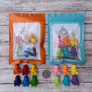 Penguin Crayon Party Favors,