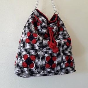 Bolso de ganchillo con azulejos de la abuela - Hecho a mano en Italia