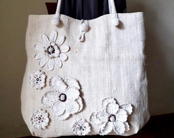 Elegant Floral Summery Handbag in Ivory colour - Handmade in Italy