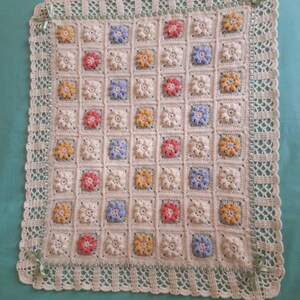 La copertina della nonna. Nel vero senso della