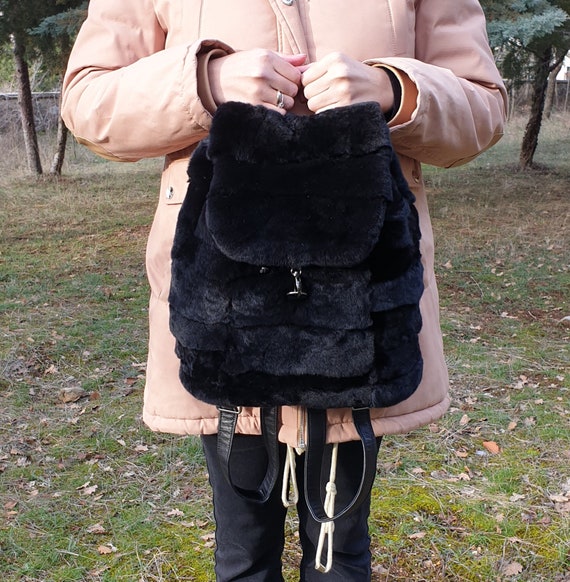 Fur backpack forever 21 top