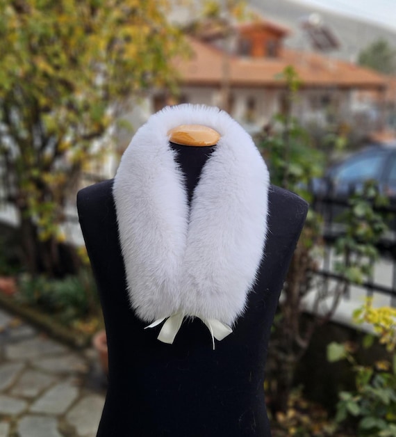 White fox collar discount