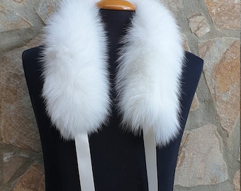 white fox fur collar