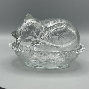 Vintage Cat on Nest Glass Dish - Etsy