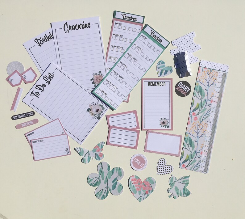 small gift for crafters EphemeraJunk JournalingScrapbook Making 30 Piece Organised Planner JournalScrapbooking Kit