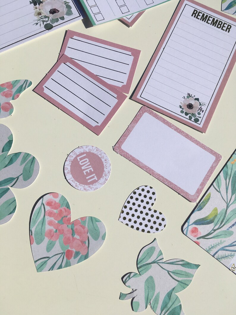 small gift for crafters EphemeraJunk JournalingScrapbook Making 30 Piece Organised Planner JournalScrapbooking Kit