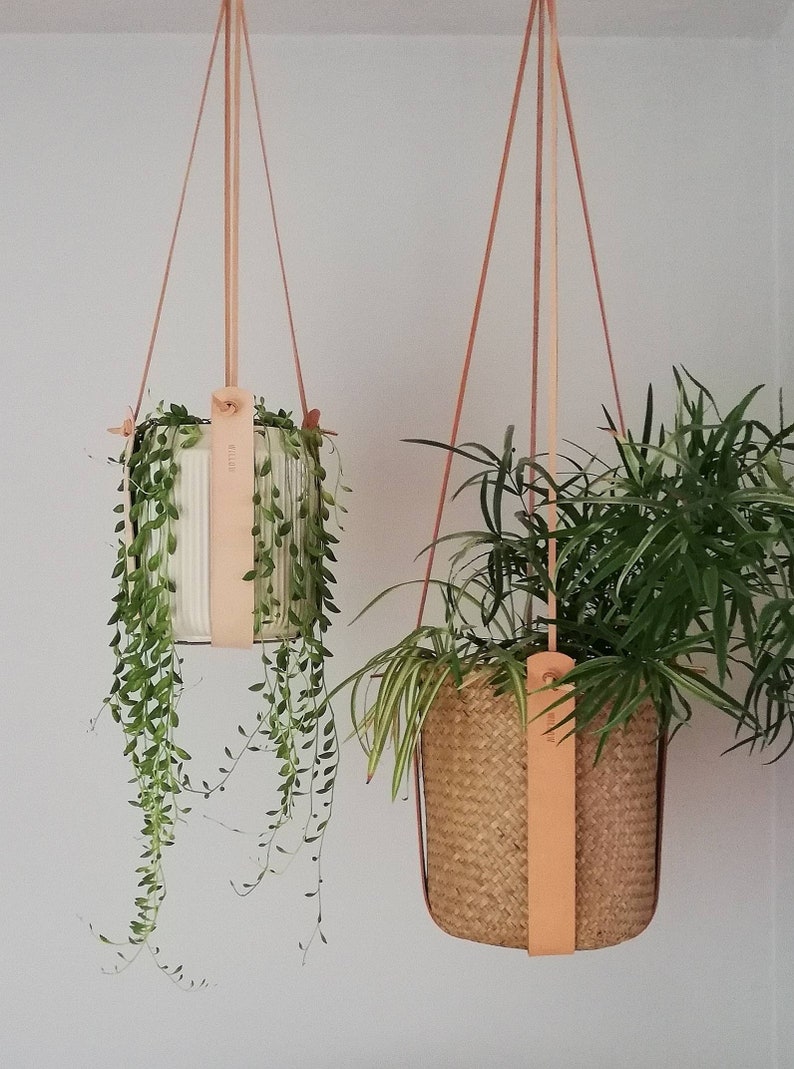 Small leather hanging planter / Indoor hanging planter / Indoor hanging basket / Minimalist hygge decor / Plant holder image 3