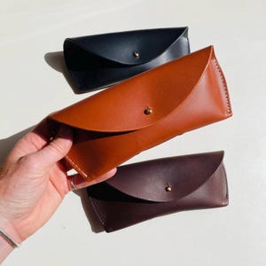 Leather sunglasses case / Leather sunglasses case / glasses case / eyewear case / leather eyewear case / Handmade