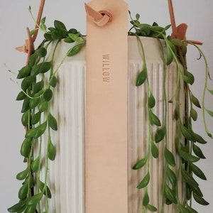 Kleiner Leder Übertopf / Indoor hängender Übertopf / Indoor Blumenampel / Minimalistisches Hygge Dekor / Pflanzenhalter Bild 2