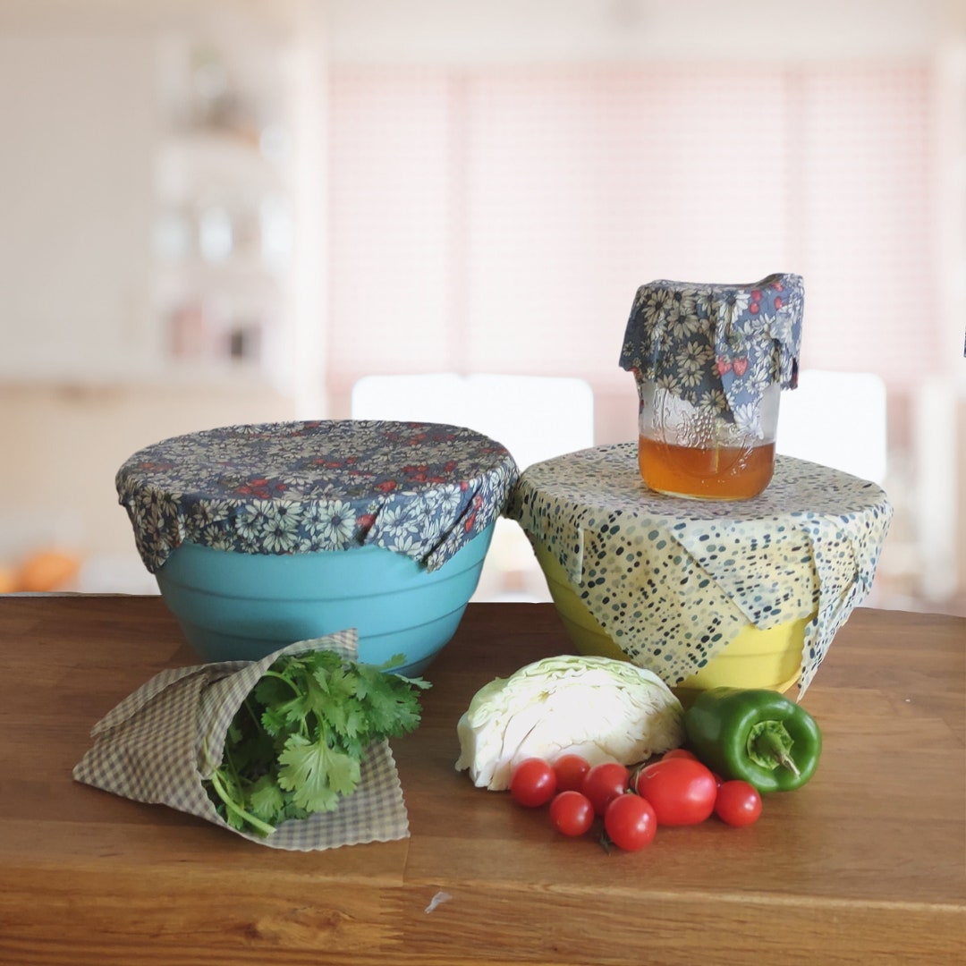 Beeswax Wraps Reusable 4 Piece Set Beeswax Food Wrap Berries Daisies