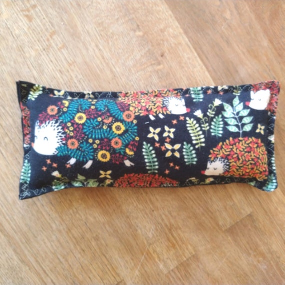 Heating Pad - Cold Pack - Rice & Flax Filled Soft Cotton Flannel - Weighted Comfort - Reusable - Microwavable - Spa Gift - Migraine Relief