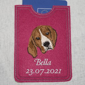Heimtierausweis Beagle naturgetreu gestickt  auf Wunsch  mit Namen und Geburtsdatum des Hundes-- personalisierbar --