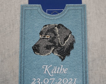 Pet passport Labrador different colors faithfully embroidered on request with name and date of birth of the dog - customizable --