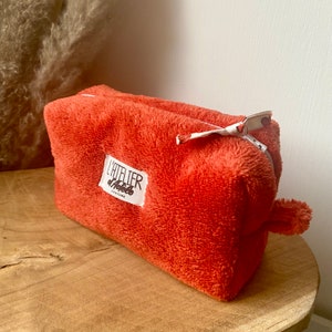 Trousse de toilette en éponge de bambou rouge 画像 1